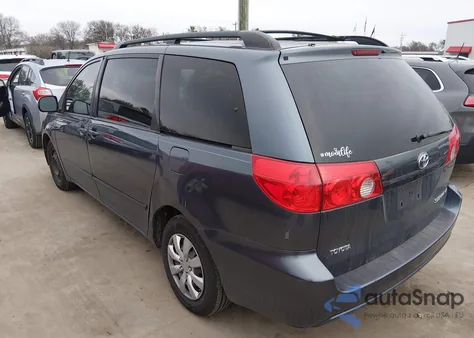 2010 Toyota Sienna Le из США, поврежденный, VIN 5TDKK4CC2AS337865